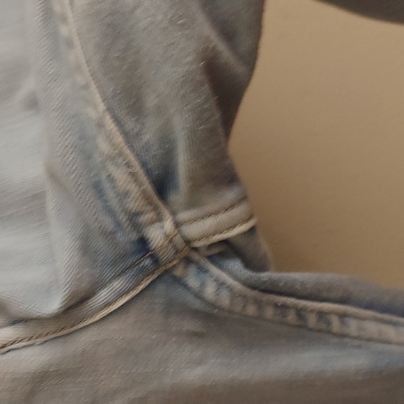 LEVI'S Women's 535 Lightwash Mid Rise Skinny Jeans sz 33 - Picture 5 of 11